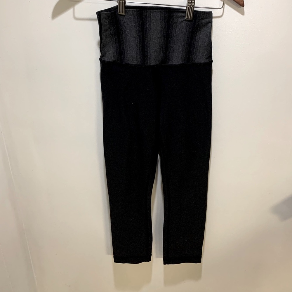 Lululemon cropped leggings